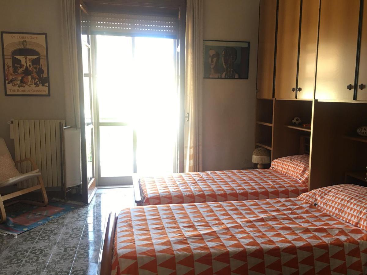 Dimora Montpellier Apartamento Salerno Exterior foto
